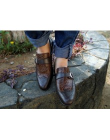 Men's dresses, shoes, jackets, belts, gloves, wallets, shirts, trousers, jeans and accessories